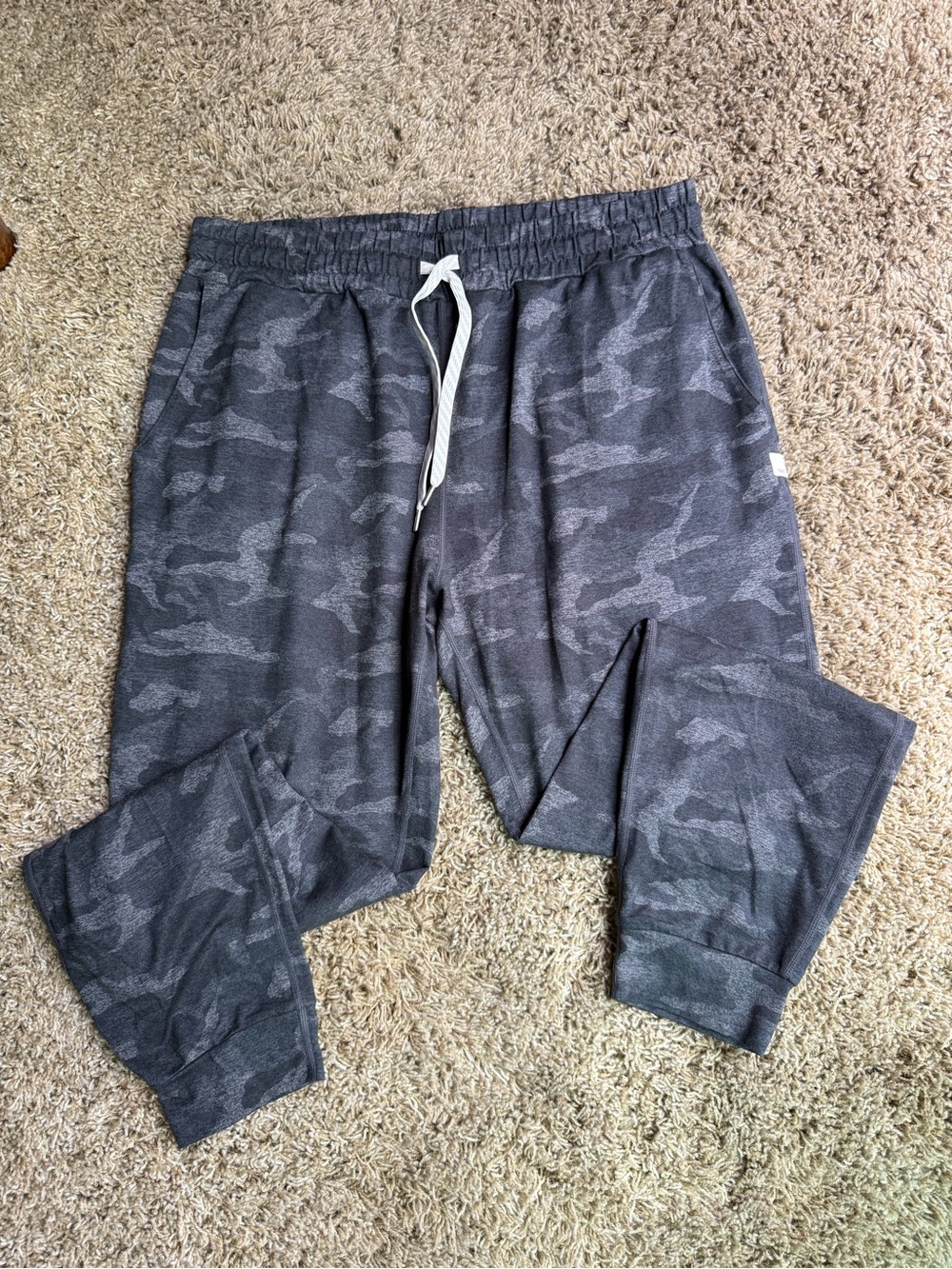Vuori Camouflage Jogger Pants - Gray